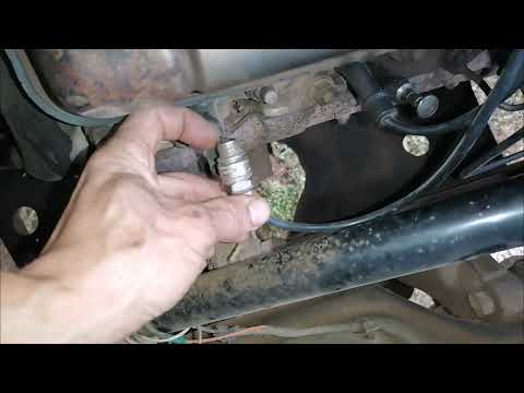 Видео: О свечах зажигания! 🤔Небольшой лайфхак-ориентирование свечей!