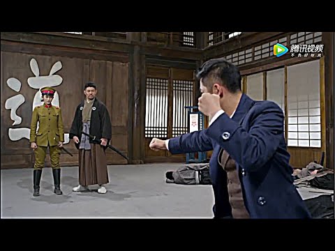 Видео: Мастер китайского кунг-фу использовал китайский бокс для борьбы с десятками японских самураев.