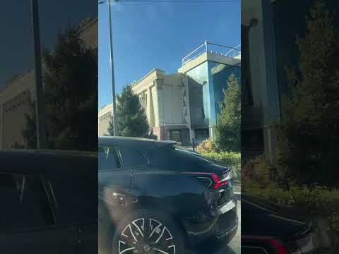 Видео: На Медео в прямом эфире