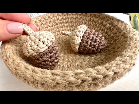 Видео: Самый милый желудь 😍 Амигуруми крючком.