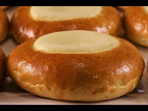 Видео: Сметанники - найвкуснейшие булочки со сметанной начинкой!