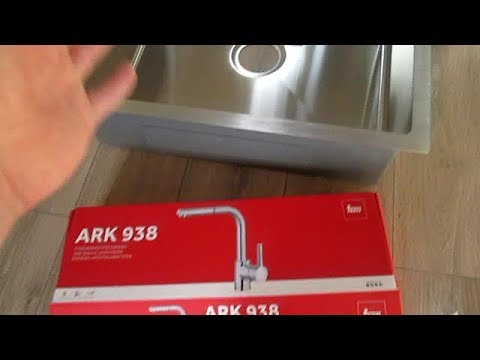 Видео: Распаковка и  установка  мойки COSHCosh D6050H, сифона и  выдвижного  смесителя TEKA ARK-938