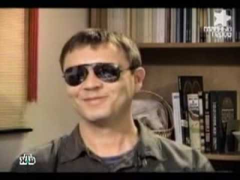 Видео: Виктор Пелевин в программе "Главный герой" часть 1/2