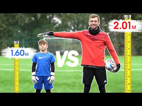 Видео: Самый НИЗКИЙ vs ВЫСОКИЙ вратарь // SHORTEST vs TALLEST goalkeeper CHALLENGE