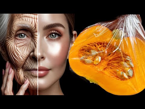 Видео: Моя бабушка в 70 лет выглядит так же, как и в 35. Даже волосы у нее черные.