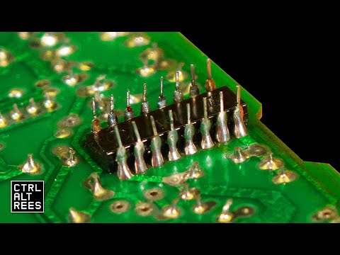 Видео: Абсолютно обычная реставрация Atari 2600 и модернизация беспилотника