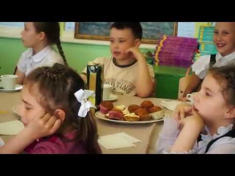 Видео: До свидания, первый класс!