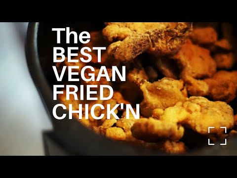 Видео: ЛУЧШЕЕ ВИДЕО С ВЕГАНСКОЙ ЖАРЕНОЙ КУРИЦЕЙ (ВЁЁНКАМИ)!!!!