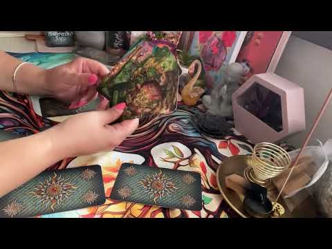 Видео: ☸️ Накъде ще се завърти КОЛЕЛОТО НА СЪДБАТА за Вас - Време за промяна