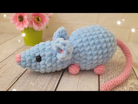 Видео: 🐭НЕСЛОЖНАЯ МЫШКА ВЯЗАНАЯ КРЮЧКОМ ИЗ ПЛЮШЕВОЙ ПРЯЖИ🐁crochet mouse🐭gehäkelte Maus