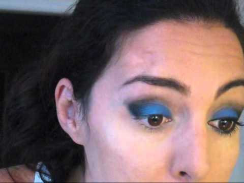 Видео: Драматический синий макияж.