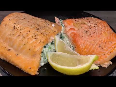 Видео: Красная рыба с начинкой из сыра и шпината. Red fish stuffed with cheese and spinach.