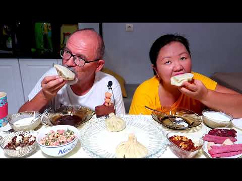 Видео: МУКБАНГ с оклемавшимся Алексеем: Хинкали, Йогурт, Турецкие вкусняшки и соусы.