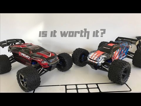 Видео: Traxxas E-Revo VXL и старый E-Revo Brushless Edition: сравнение бок о бок