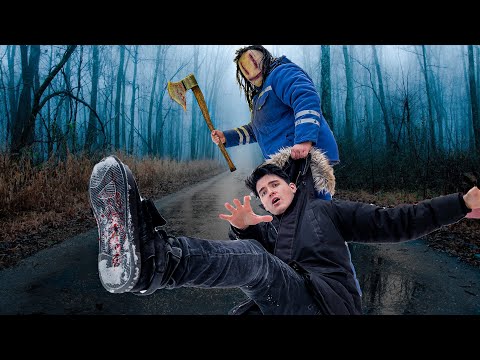 Видео: МАНЬЯК ПОЙМАЛ НАС В ДОМЕ. СЛЕДИМ ЗА НИМ С КАМЕРЫ