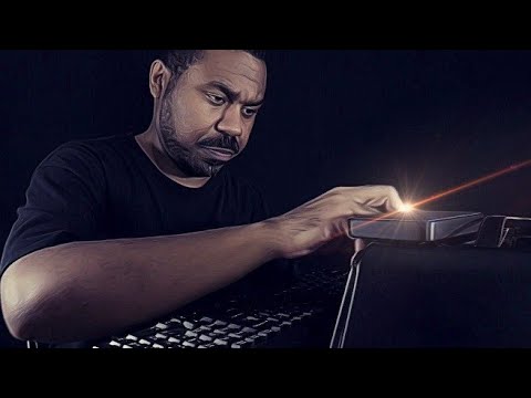Видео: 👀 [ASMR] Очищение от негативной энергии перед ХЭЛЛОУИНОМ | Как избавиться от токсичной энергии | ...