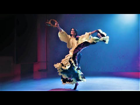 Видео: Цыганский танец с бубном. Мастер-класс. Попурри "Ромалэ". Земфира Архинчеева. "Zemfira studio"