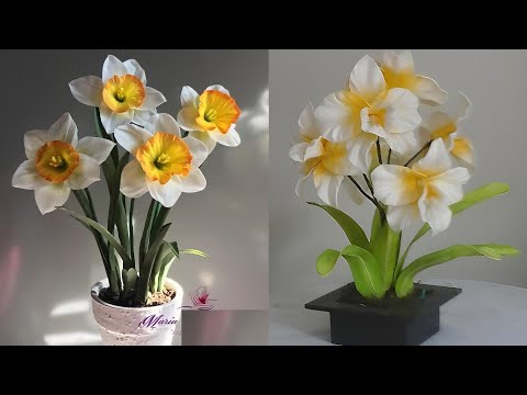 Видео: Как сделать красивый цветок из полиэтиленового пакета | Цветочные ремесла