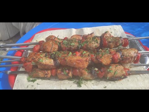 Видео: КОПЧЁНЫЙ ШАШЛЫК в коптильной камере и на мангале.