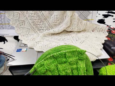 Видео: Вяжу и кайфую в осенний вечерок🧶🥰