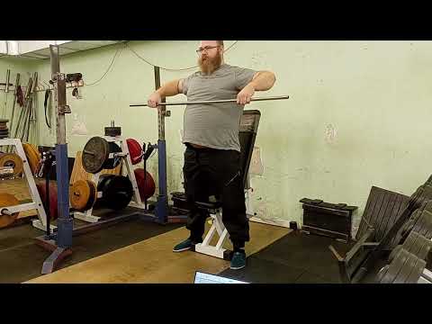 Видео: Отрывок мастер-класса по пауэрлифтингу от Артёма Литвиненко. МФТИ. 3.12.2023