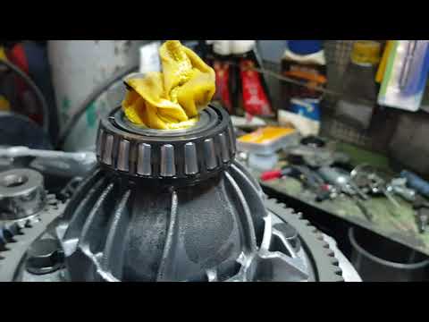 Видео: Митсубиси кольт, ремонт КПП 6ти ступенчатый робот