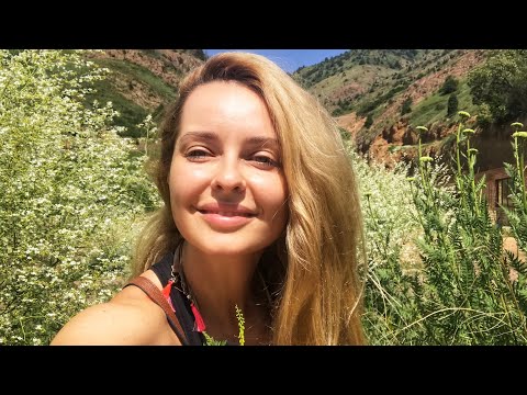 Видео: Узбекистан. Дикая природа Янгиабада! Советский город изнутри.