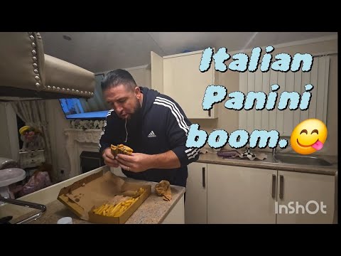 Видео: Обзор итальянского ресторана Bite and Go и чесночных куриных наггетсов McDonald's #еда