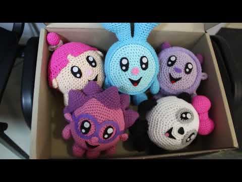 Видео: VLOG Шоппинг с бабушкой и Алисой. Выбираем одежду.