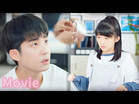 Видео: Ледяной мужчина балует другую перед женой, она сдерживает слёзы: Заботься о ней, я больше не жду💔