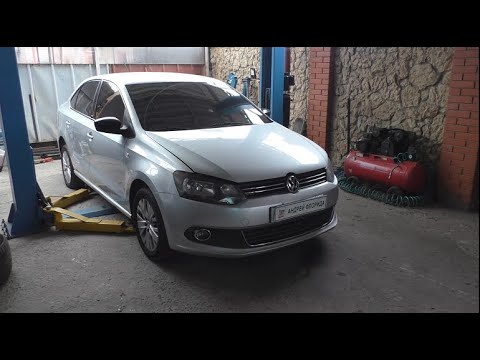 Видео: Замена прокладки передней крышки двигателя на Volkswagen POLO 1,6 Фольксваген Поло 2014 года 1часть