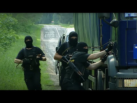 Видео: ОСТРЫЙ ФИЛЬМ С ИНТРИГУЮЩИМ СЮЖЕТОМ! ФИЛЬМ - ЛЮБИМАЯ ДОЧЬ ПАПЫ КАРЛО