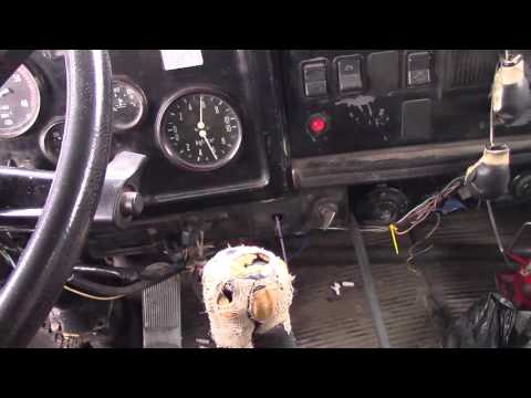 Видео: Будни Камазиста : Устранение утечки воздуха , ремонт