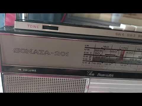 Видео: Экспортная "Sonata 201". Шикарный советский аппарат.