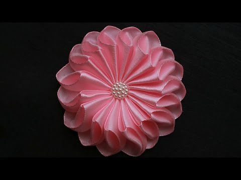 Видео: ЦВЕТОК КАНЗАШИ для начинающих 🌺 РОЗОВЫЙ ЦВЕТОК ИЗ АТЛАСНОЙ ЛЕНТЫ 🌺 Svetlana Zolotareva