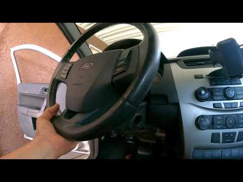 Видео: Замена корпуса замка зажигания Ford Focus 2011 года ЛЕГКАЯ