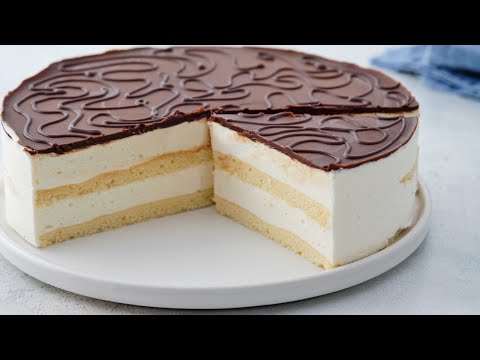 Видео: Торт ПТИЧЬЕ МОЛОКО - незабываемый десерт из детства. Нежный и простой торт суфле. Торт по ГОСТу