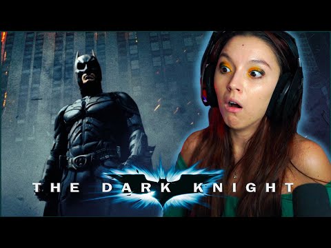 Видео: Мне понравилась каждая секунда! ТЁМНЫЙ РЫЦАРЬ | Смотрю впервые