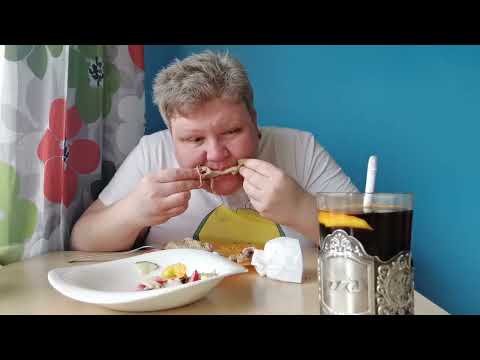Видео: Окорочок и салатик для Альбины Александровны