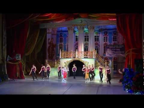 Видео: «Утренняя гимнастика» - солисты ДМЦ «Волшебный микрофон»