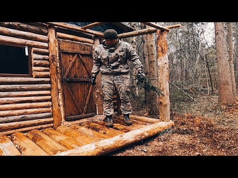 Видео: Лесная изба||Пол из брёвен||Продолжаю творить||