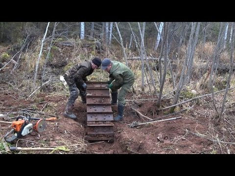 Видео: НАШЛИ ГУСЕНИЦУ ОТ БУЛЬДОЗЕРА!!! ПРОБУЕМ РАСПИЛИТЬ!!! МЕТАЛЛО КОП!!!!!