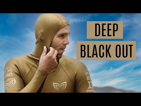 Видео: СТРАШНЫЙ провал в памяти на соревнованиях по фридайвингу | Vertical Blue 2023