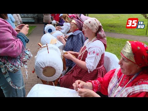 Видео: Аллея кружевниц в Вологде: километры кружева, иностранные мастерицы и металлическое плетение