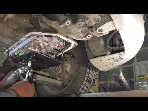 Видео: Hyundai Getz Замена масла в АКПП. Hyundai Getz Oil Change in Automatic Transmission
