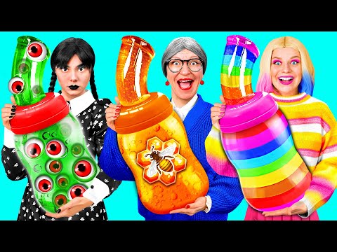 Видео: Кулинарный Челлендж: Уэнсдей Против Бабушки | Смешные Ситуации с Едой от AZaZa Challenge