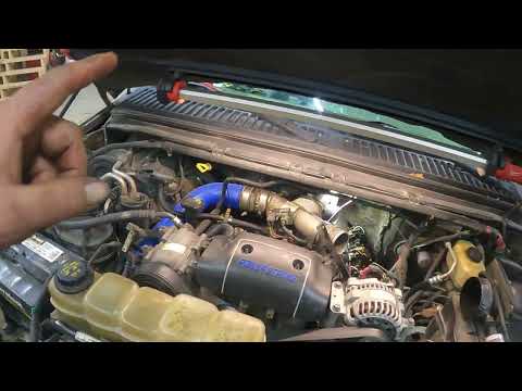 Видео: Свечи накаливания Ford 7.3 Powerstroke 99-03, простая замена