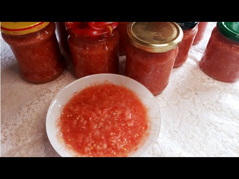 Видео: ХРЕНОВИНА // ОСТРАЯ ЗАКУСКА // КЛАССИЧЕСКИЙ РЕЦЕПТ ХРЕНОВИНЫ НА ЗИМУ // БЕЗ ВАРКИ