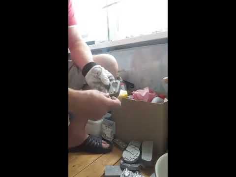 Видео: ТИГЕЛЬ LEE PRO 4-20 ПЛАВИМ ГРУЗА, ЧЕБУРАШКИ РАССКАЗ и ОБЗОР ЛИТЬЯ В ДОМАШНИХ УСЛОВИЯХ