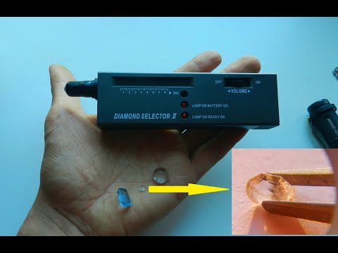 Видео: Таинственный камень оказался БРИЛЛИАНТОМ! Проверяем камни ДОМА!